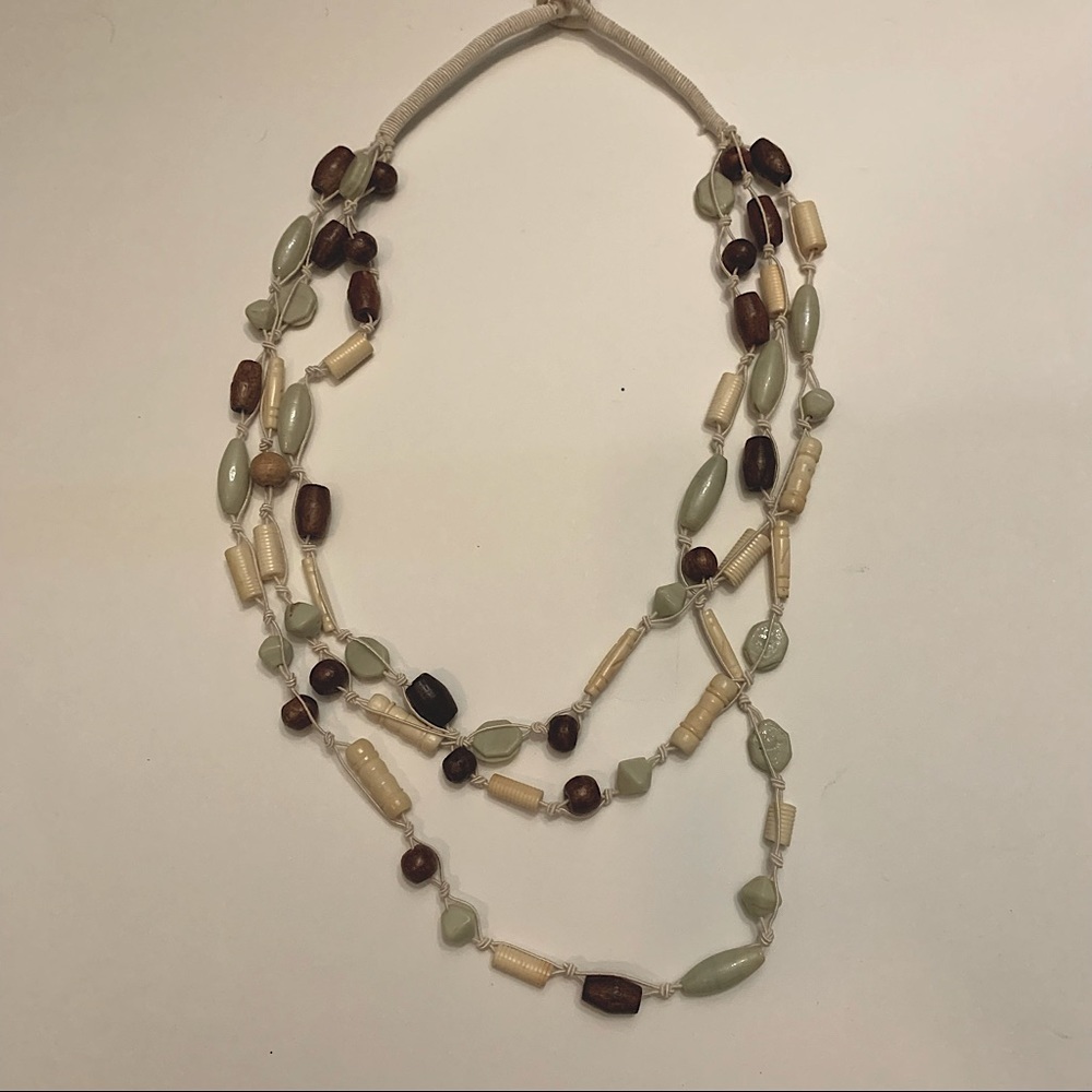 Beaded necklace